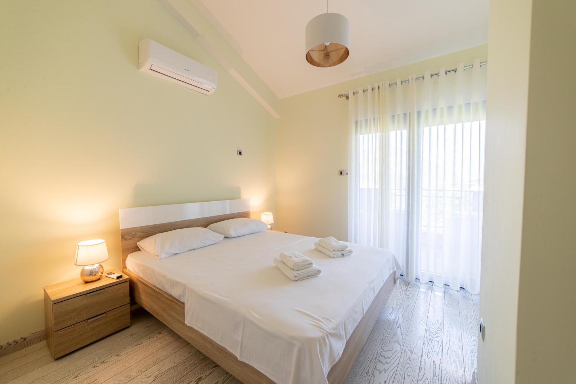 Green Bay Apartments Morinj Kotor Exterior foto